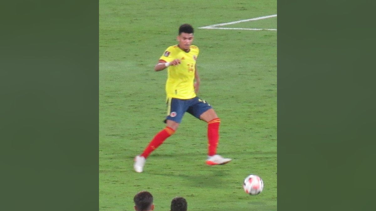 Luis Díaz in the starting XI for Colombia. Source: Wikimedia Commons