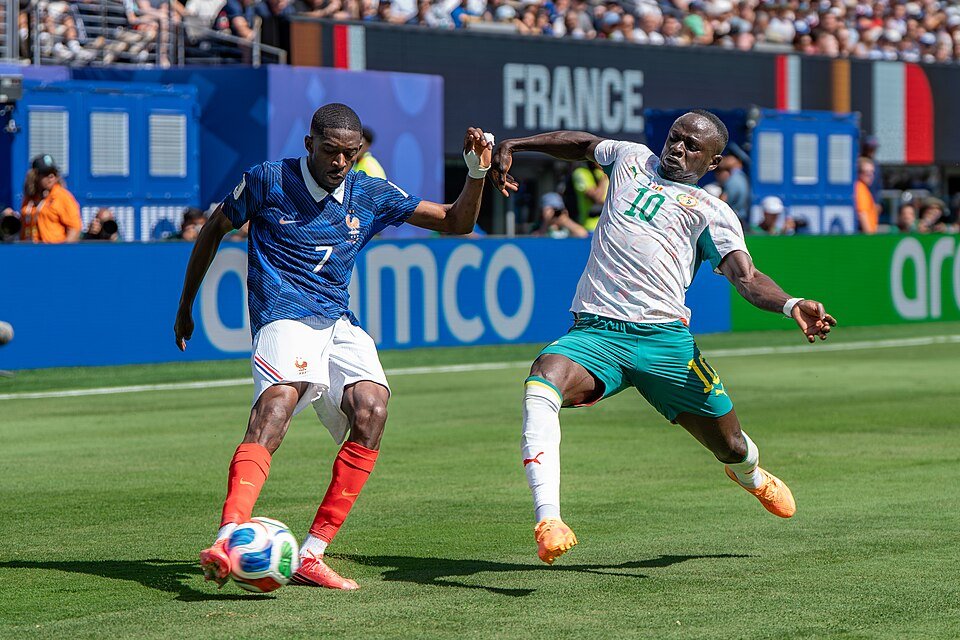 Archive photo: Ousmane Dembele in a France shirt. Source: Wikimedia Commons